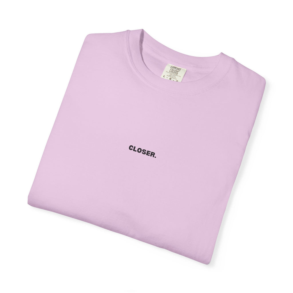 "CLOSED." T-shirt