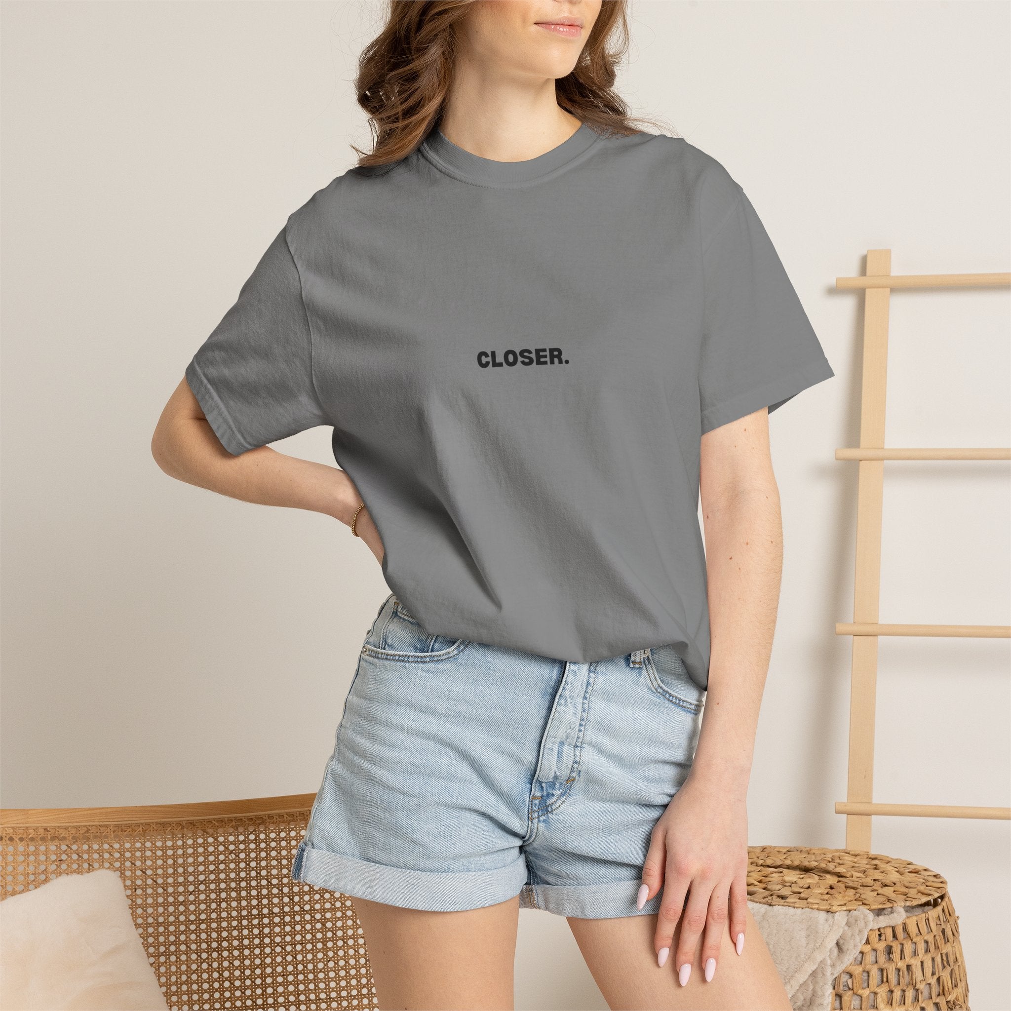 "KNOCK KNOCK" T-shirt