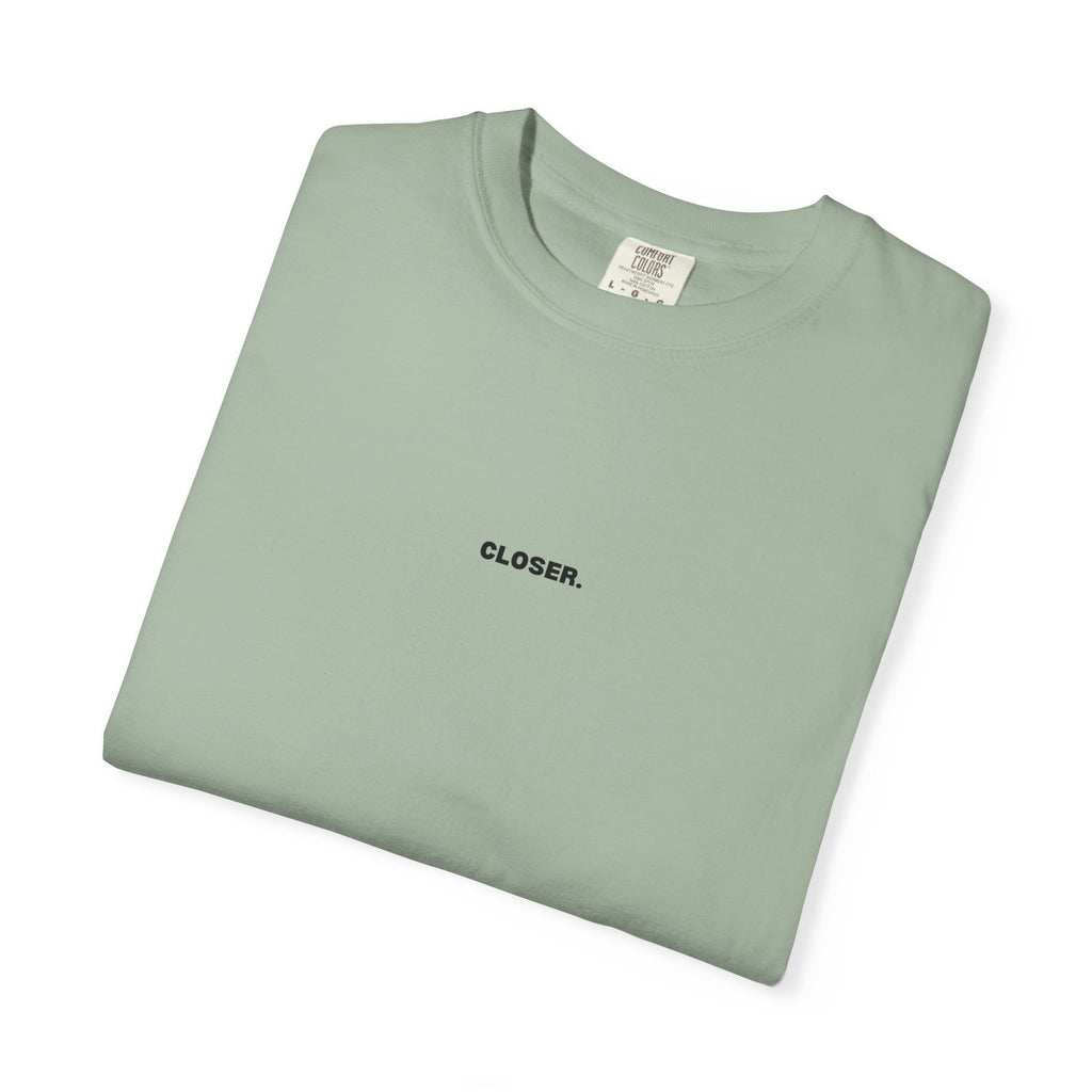 "CLOSED." T-shirt