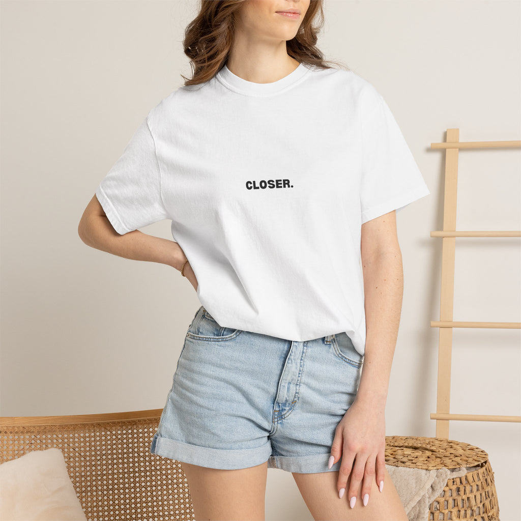"KNOCK KNOCK" T-shirt